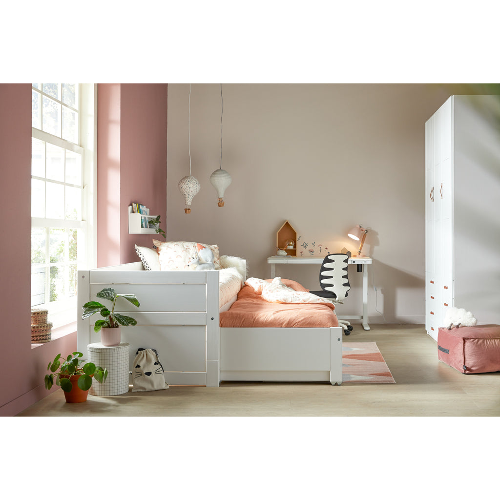 Cabin Bed with Guest Bed Trundle & Storage Drawer, trundle open