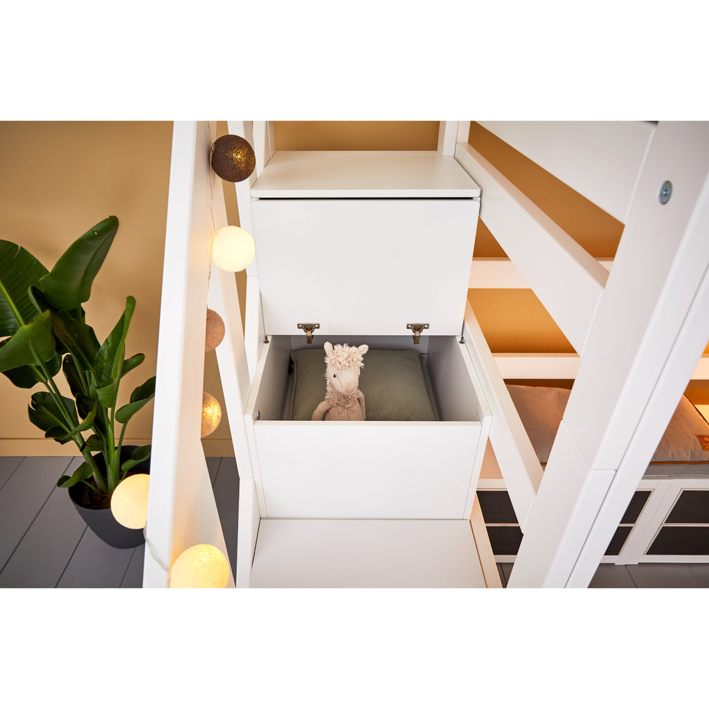 Highsleeper with Steps, white, stairs storage detail