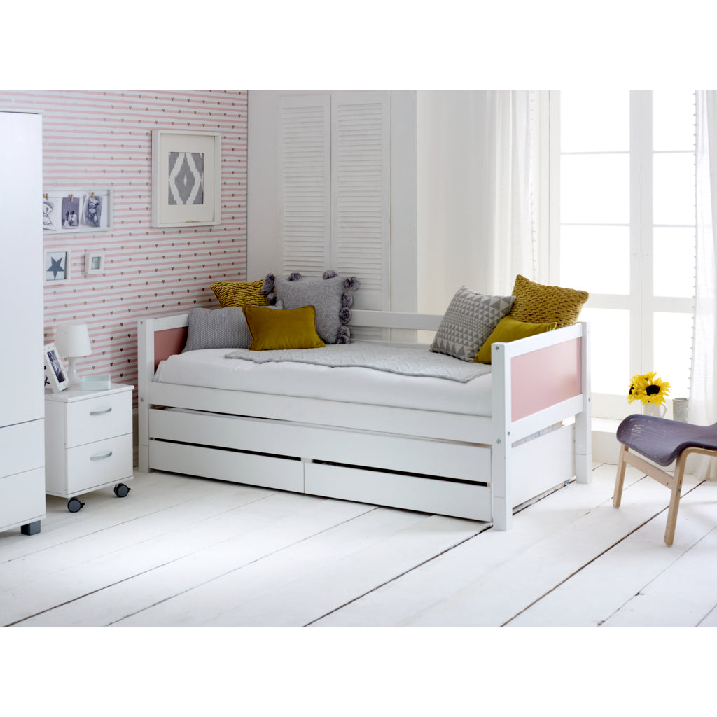 Thuka Nordic Daybed with Trundle & Drawers with pink ends, trundle closed