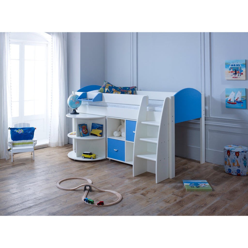 Eli Midsleeper with Pullout Desk and Cube in blue and white, with desk retracted in a child's furnished room.